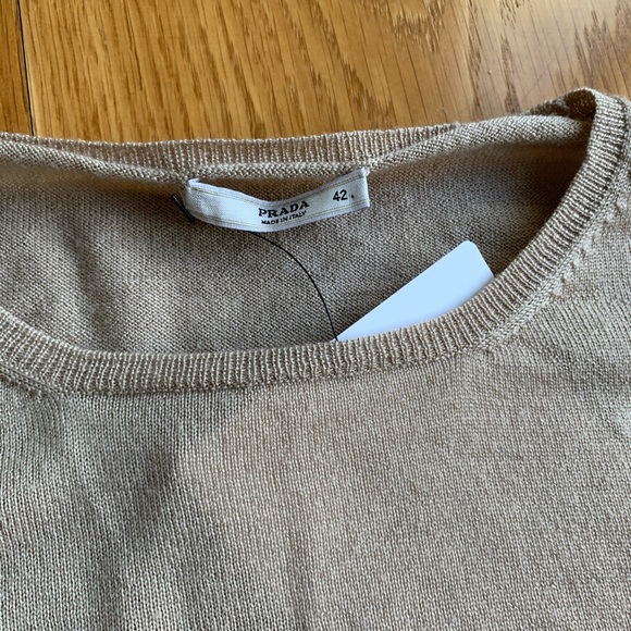 Prada sweater - Picture 3 of 9